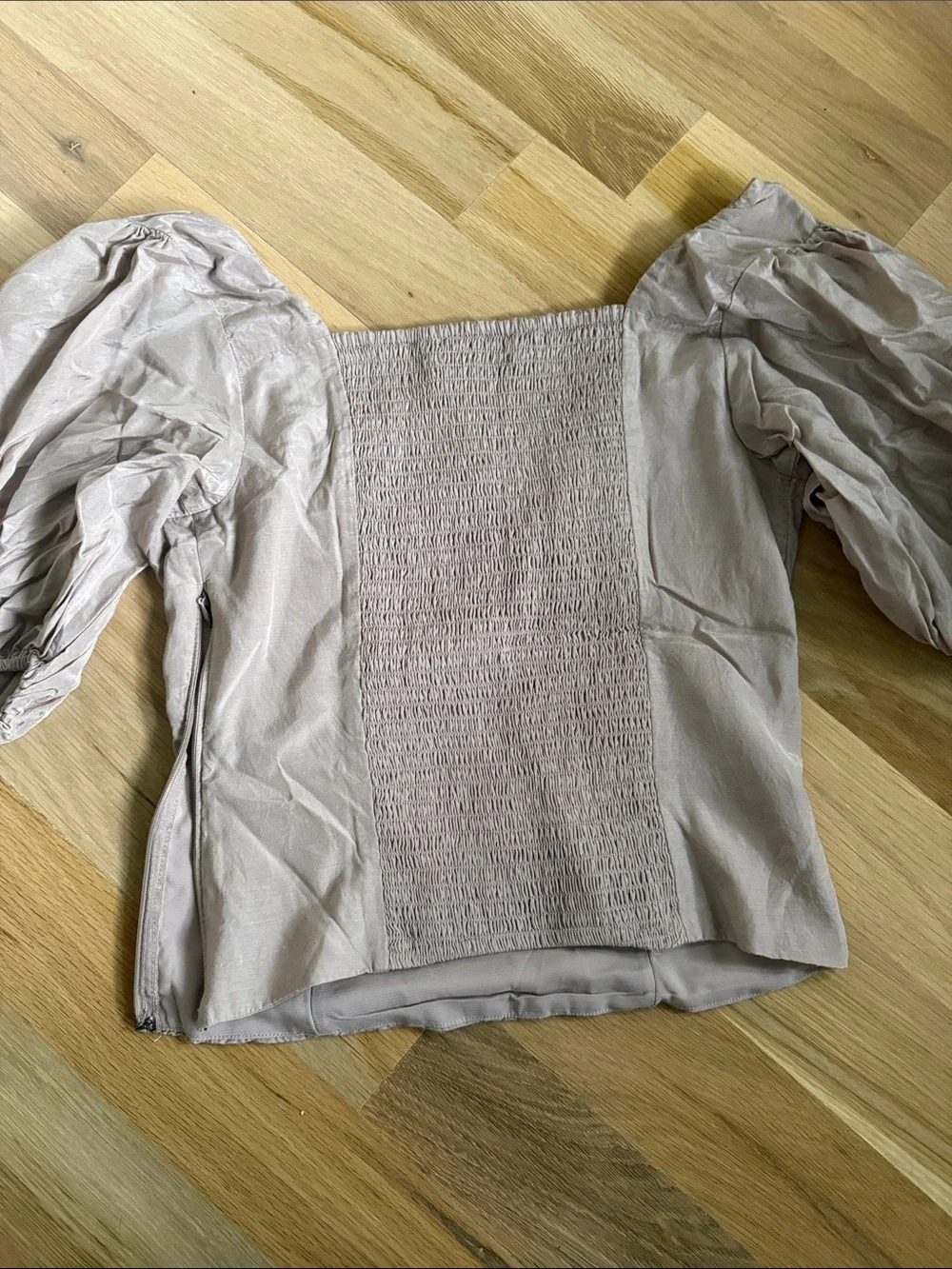 Abercrombie & Fitch Taupe Puff Sleeve Blouse
